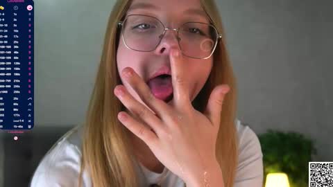 Eva online show from December 2025 06:45:02 PM