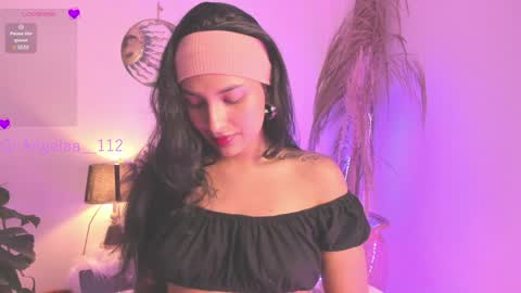 Snapshot of anngel_1 chatting on January 2025 10:24:02 PM Angel online show from January 2025 10:24:02 PM