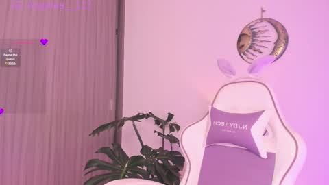 Snapshot of anngel_1 chatting on February 2025 04:21:02 PM Angel online show from February 2025 04:21:02 PM