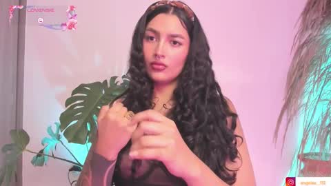 Snapshot of anngel_1 chatting on November 2025 03:58:02 PM Angel online show from November 2025 03:58:02 PM