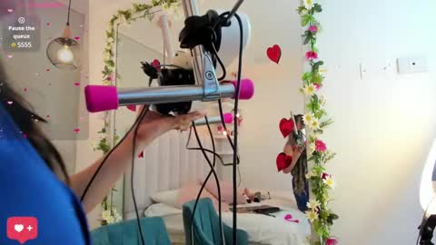 Snapshot of annie_karlsson__ chatting on February 2025 01:05:02 AM online show from February 2025 01:05:02 AM