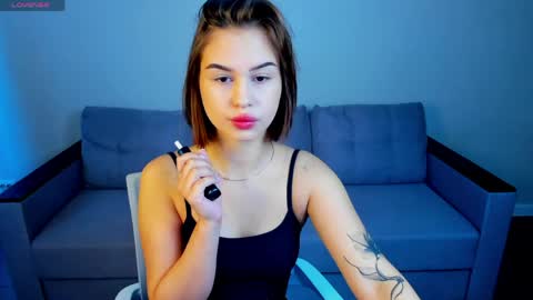 annie kitss online show from June 2026 01:07:02 AM