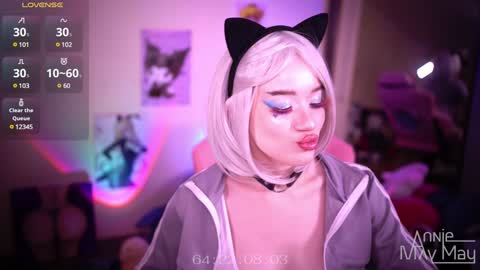 Snapshot of annie_may_may chatting on January 2025 07:52:02 AM Annie May online show from January 2025 07:52:02 AM