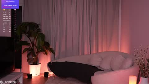 anniehillofficial_ online show from January 2025 11:11:01 PM