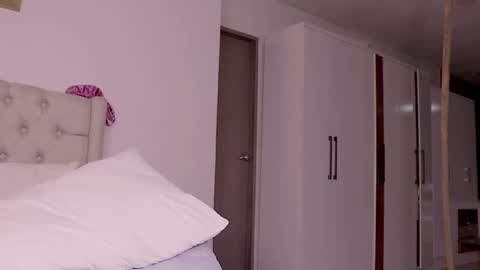 Dulce candyxxx online show from December 2024 05:04:02 AM