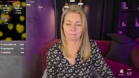 Annie online show from December 2024 12:56:02 PM