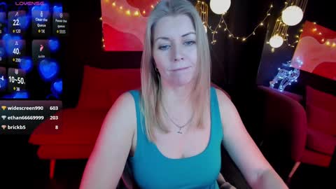 Annie online show from December 2024 08:48:01 AM