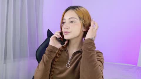 Snapshot of anniemora_ chatting on March 2026 02:39:02 AM Annie online show from March 2026 02:39:02 AM