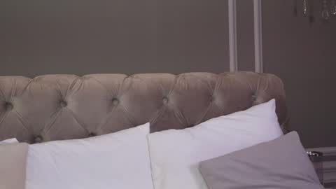 AnnieStyles online show from January 2025 10:32:01 AM