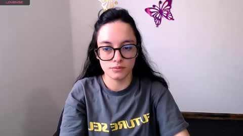 Gaby 3 online show from December 2025 06:46:02 PM