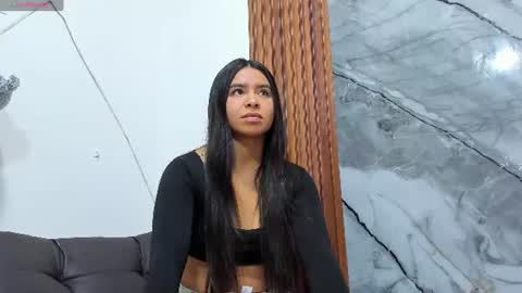 Snapshot of annniie22 chatting on June 2026 10:06:02 AM annie online show from June 2026 10:06:02 AM