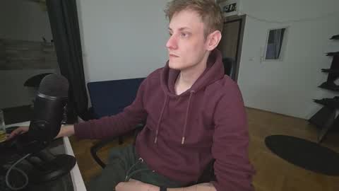    online show from November 2025 02:05:01 PM