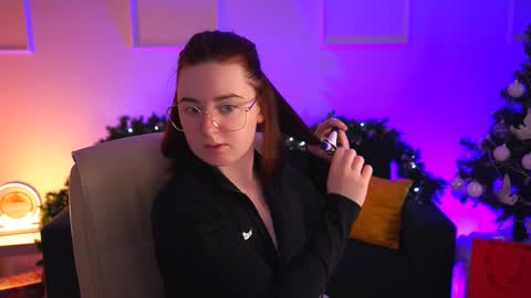 Snapshot of annterry chatting on December 2024 04:45:01 AM Ann Terry 3 online show from December 2024 04:45:01 AM
