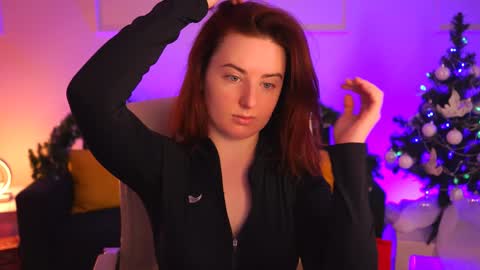 Snapshot of annterry chatting on December 2024 04:42:02 AM Ann Terry 3 online show from December 2024 04:42:02 AM