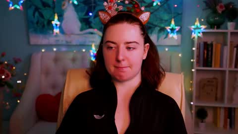 Snapshot of annterry chatting on December 2024 04:52:01 AM Ann Terry 3 online show from December 2024 04:52:01 AM