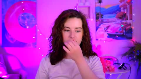 Snapshot of annterry chatting on October 2025 08:33:02 AM Ann Terry 3 online show from October 2025 08:33:02 AM