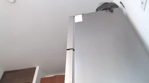 Snapshot of anntonella_squirt chatting on September 2025 12:27:02 PM anntonella_squirt online show from September 2025 12:27:02 PM