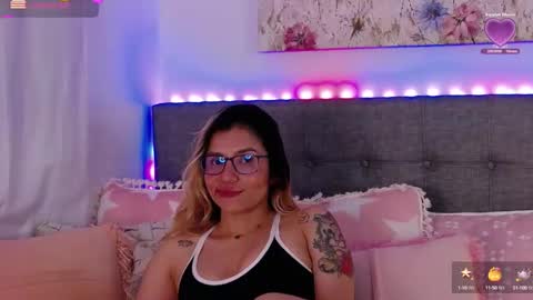 Snapshot of anntonellalee chatting on October 2025 06:02:02 AM Antonella Lee online show from October 2025 06:02:02 AM