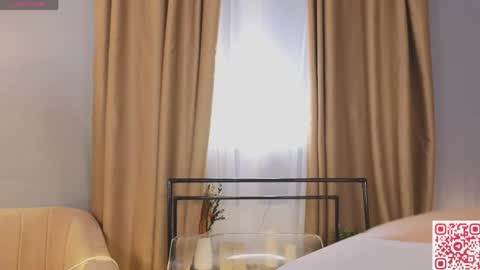 Snapshot of annuetta chatting on April 2026 08:02:02 AM Annuetta online show from April 2026 08:02:02 AM