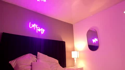 Snapshot of anny_babby chatting on March 2026 11:43:02 AM ANNY online show from March 2026 11:43:02 AM