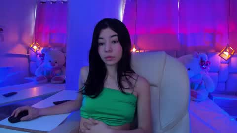 Snapshot of anny_bridge chatting on December 2025 02:23:01 PM Anny bridge online show from December 2025 02:23:01 PM