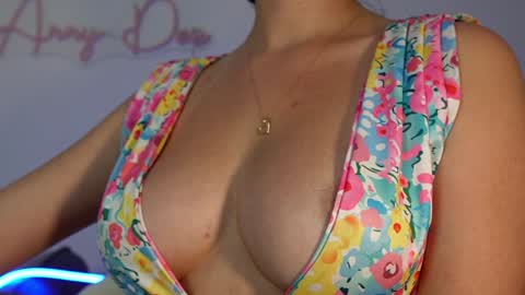 Snapshot of anny_dee chatting on December 2024 04:02:02 AM Anny online show from December 2024 04:02:02 AM