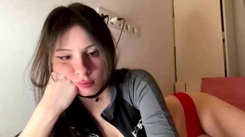 Snapshot of anny_leinhart chatting on October 2025 01:23:02 PM Ana online show from October 2025 01:23:02 PM