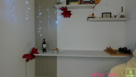 Issabela online show from December 2025 07:40:01 PM