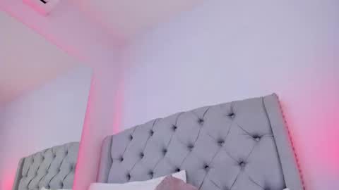 Anny bluey online show from February 2025 03:19:01 PM