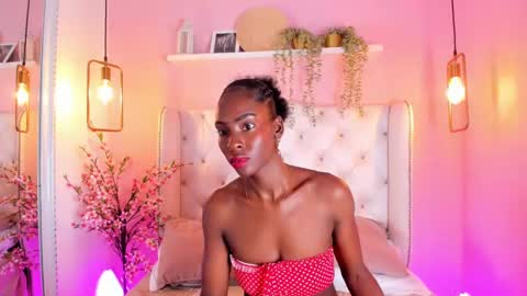 Anny  online show from February 2025 06:43:01 AM