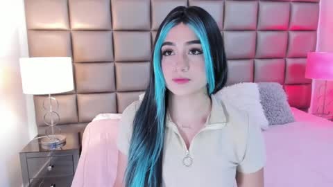    online show from February 2025 09:37:02 PM