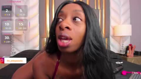 Anny online show from December 2025 08:26:01 PM