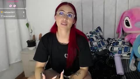 Snapshot of annyroberts_89 chatting on September 2025 12:58:02 AM Anny online show from September 2025 12:58:02 AM