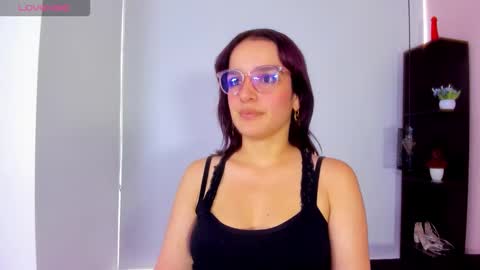 Snapshot of annyrosee chatting on January 2026 08:12:01 PM Anny online show from January 2026 08:12:01 PM