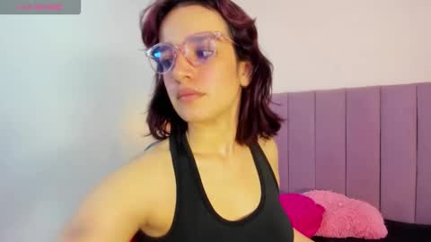 Snapshot of annyrosee chatting on January 2026 08:34:02 PM Anny online show from January 2026 08:34:02 PM