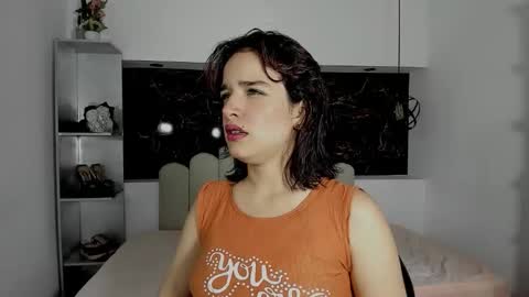 Snapshot of annyrosee chatting on February 2026 08:24:01 PM Anny online show from February 2026 08:24:01 PM