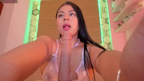 Snapshot of annytorres chatting on November 2025 10:40:02 AM Gaby online show from November 2025 10:40:02 AM