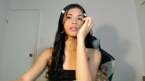 Snapshot of anok_yaii chatting on December 2025 11:37:01 AM anok_yaii online show from December 2025 11:37:01 AM