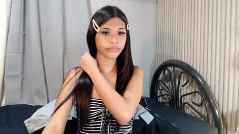 Snapshot of anok_yaii chatting on June 2026 05:37:01 PM anok_yaii online show from June 2026 05:37:01 PM