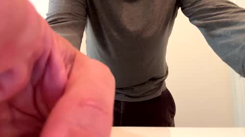 Snapshot of anonomousloser chatting on September 2025 12:32:01 PM anonomousloser online show from September 2025 12:32:01 PM