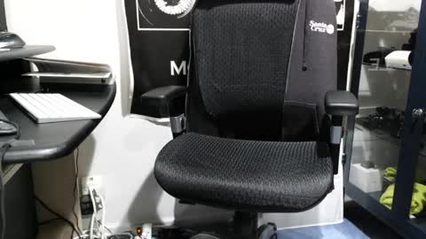 Snapshot of anonycock7 chatting on April 2026 09:04:02 PM D online show from April 2026 09:04:02 PM