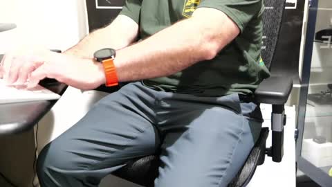 Snapshot of anonycock7 chatting on April 2026 03:22:02 PM D online show from April 2026 03:22:02 PM