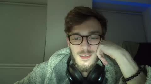 anonymousstoner58 online show from February 2025 11:48:01 PM