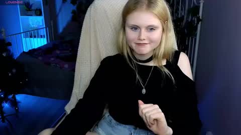 Snapshot of anoramore chatting on December 2025 09:08:01 PM Anora online show from December 2025 09:08:01 PM