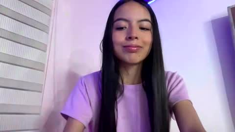 Snapshot of anotella_aa chatting on December 2025 11:32:01 PM anotella_aa online show from December 2025 11:32:01 PM