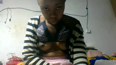 Snapshot of anouskaaa chatting on September 2025 08:42:02 PM anouskaaa online show from September 2025 08:42:02 PM