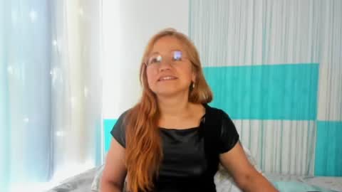 Snapshot of anthonela_mature_ chatting on June 2026 04:52:02 PM anthonela_mature_ online show from June 2026 04:52:02 PM