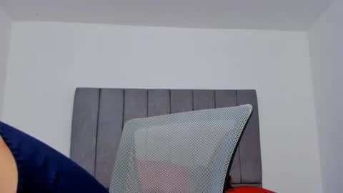 Adonys Creeb online show from December 2025 05:44:02 AM