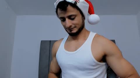 Adonys Creeb online show from December 2025 04:51:01 AM