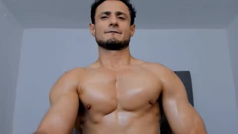 Adonys Creeb online show from December 2025 05:14:01 AM